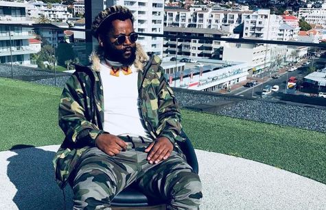 Watch: Sjava and his mum sing together on stage 9