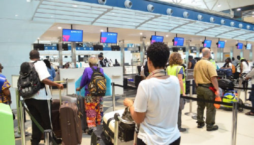 GACL, Immigration, Custom officials at Kotoka Airport exposed in serious begging and luggage pilfering 5