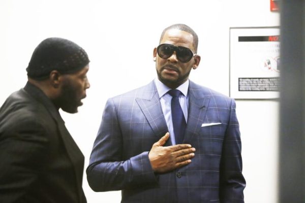 R. Kelly Asks Judge To Allow Him To Perform In Dubai & Meet Royal Family 22