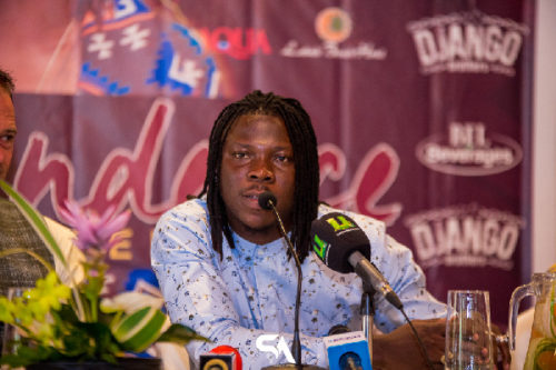 Stop tagging secular musicians as evil persons - Stonebwoy 12