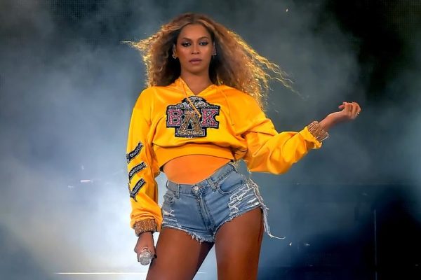 Beyonce Reportedly Has Two More Netflix Specials Following "Homecoming" 5
