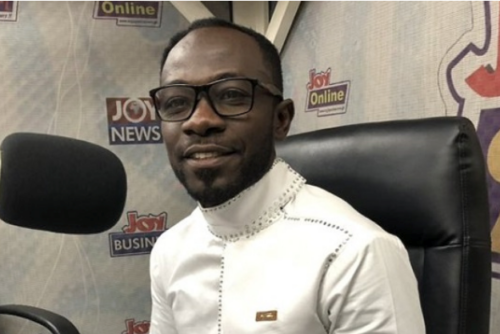 We’re not using young acts to stay relevant — Okyeame Kwame 5