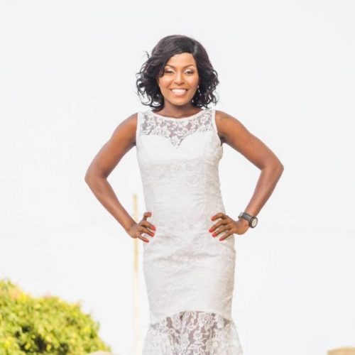 Meet Samini’s beautiful sister who can compete and win any beauty pageant 22