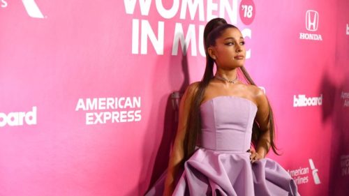 Ariana Grande Trips On Stage But Recovers Flawlessly: Watch 13