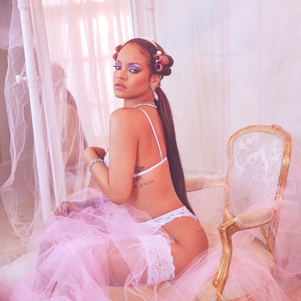 Bad Gal, Rihanna Shows Off Her Curves In Barely-there Lingerie And Lace Garter - PHOTO 5
