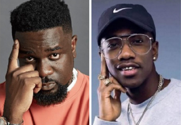 So your WhatsApp really works? – Dee Money shocked to see Sarkodie’s chat online 5