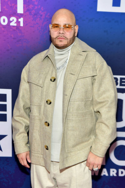 Fat Joe Gets Cooked Over New Photo: "Gotta Stop Painting That Damn Beard" 17