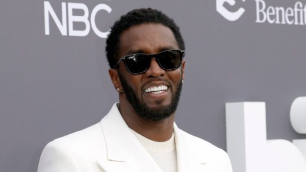DIDDY SHARES ADORABLE NEW PHOTOS OF BABY DAUGHTER LOVE 5