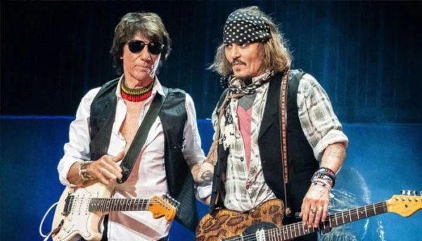 When Johnny Depp gushed over guitarist pal Jeff Beck for letting him live at his home 5