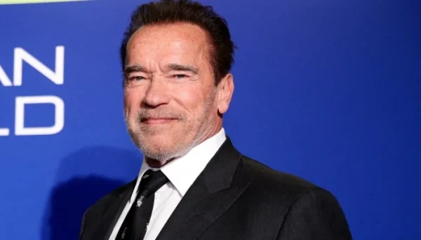 Arnold Schwarzenegger allegedly hits bicyclist with his car in L.A 5