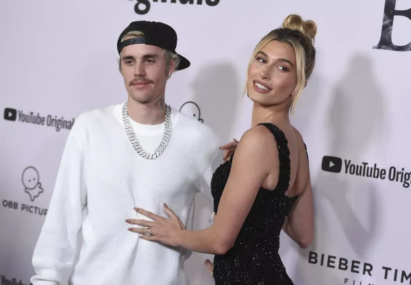 Justin Bieber’s performance at Rolling Loud ends with fans’ chants against wife Hailey 6