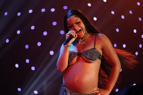 Chrisean Rock Delivers Final Photo Dump Before Giving Birth 11