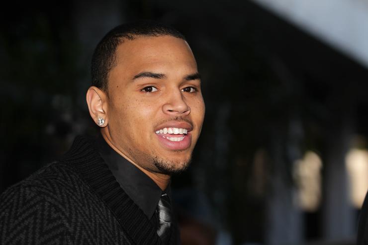 Chris Brown's Baby's Momma Nia Guzman Burglarized While She Was Next Door 1