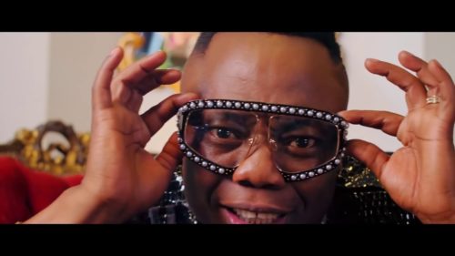 DJ Tira – Happy Days Feat. Zanda Zakuza (Official video)