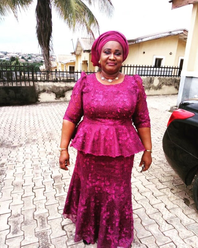 Singer, Wande Coal shares his mother’s photo as he celebrates her birthday 17