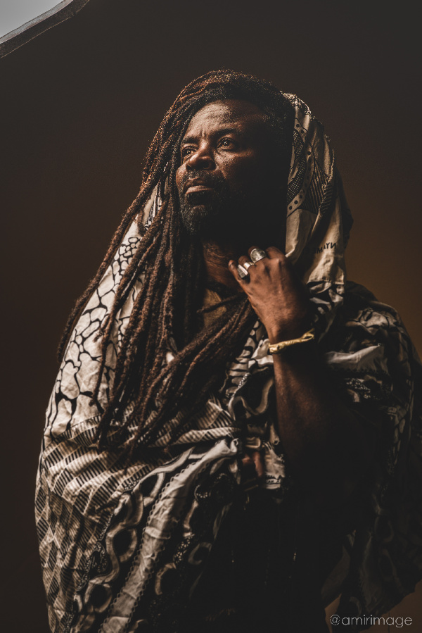 Rocky Dawuni announces 'Beats Of Zion' album release via Play Africa on March 8th 18