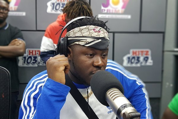 Poverty fall on you for spreading falsehood about me – Medikal curses blogger 25