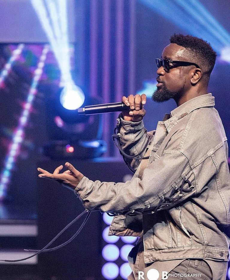 Sarkodie’s Fan On The Verge Of Securing Him An Ambassadorial Deal? 17