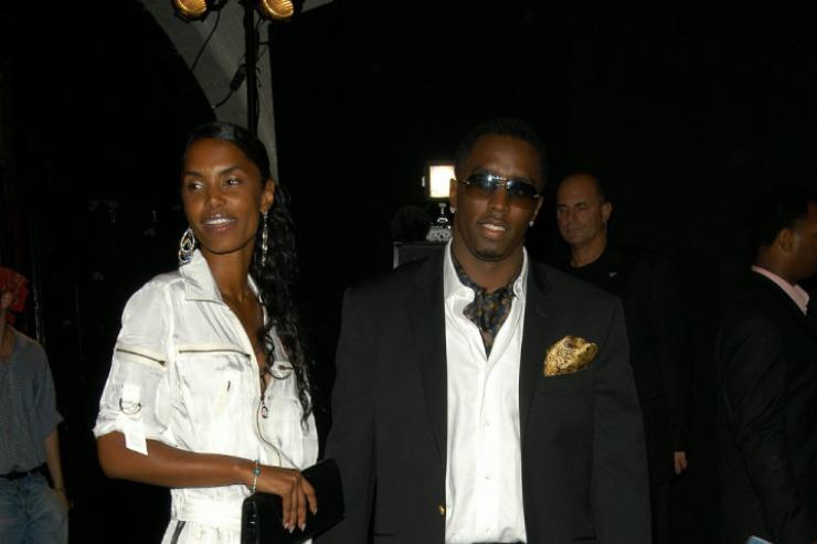 Diddy Handles "J-Lo Criticism" Over His Kim Porter Tribute With Unfathomable Grace 9