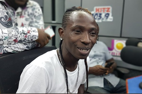 Patapaa’s Tour Manager pocketed €1,000 on his blind side – Promoter reveals 17