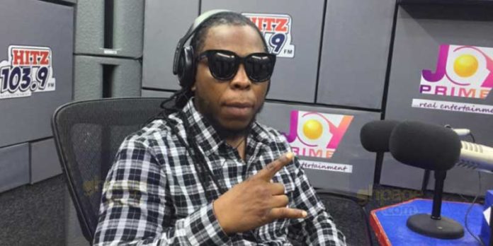 Stonebwoy and Shatta Wale shouldn’t return the awards – Edem 13