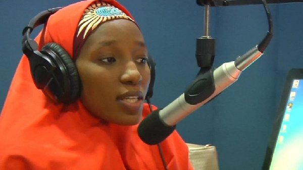 Nigerian radio host defies threats from Boko Haram by staying on air 34