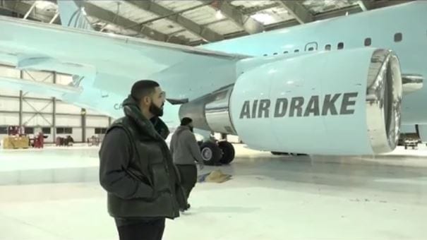 Drake Gets Catcalled & Whistled At After Flying His Private Jet To Bahamas 17