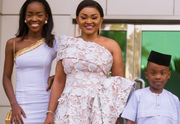 Mercy Aigbe threatens to sue blogger ‘for spreading falsehood’ about her daughters upkeep 41