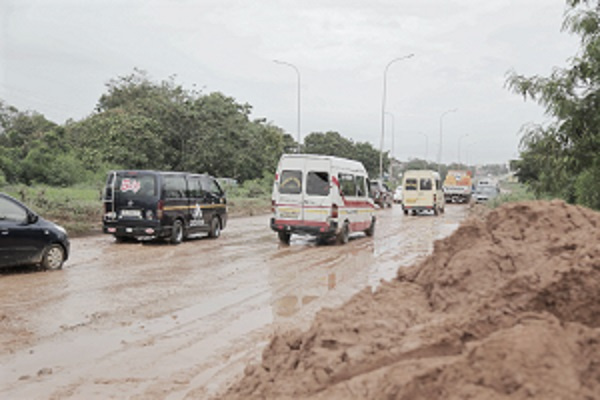 Aftermath of Friday's rains: Mudslide on Kasoa-Accra highway 13
