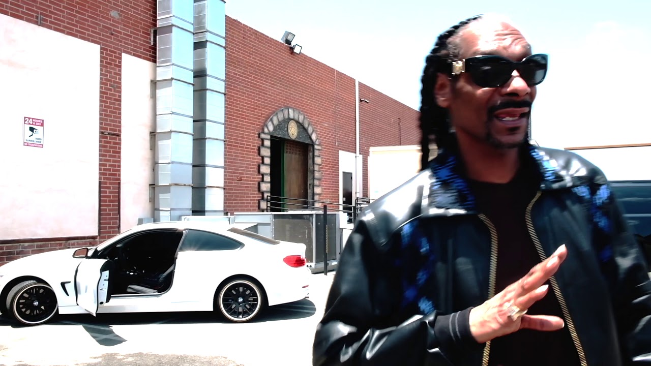 Snoop Dogg - I Wanna Thank Me (Official Video) 9