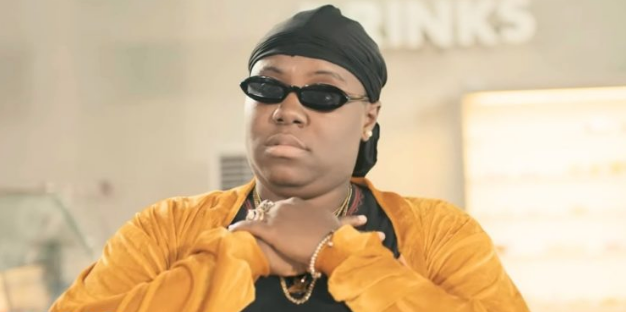 ‘If your body count is more than 10 we cannot date’ – Teni 23