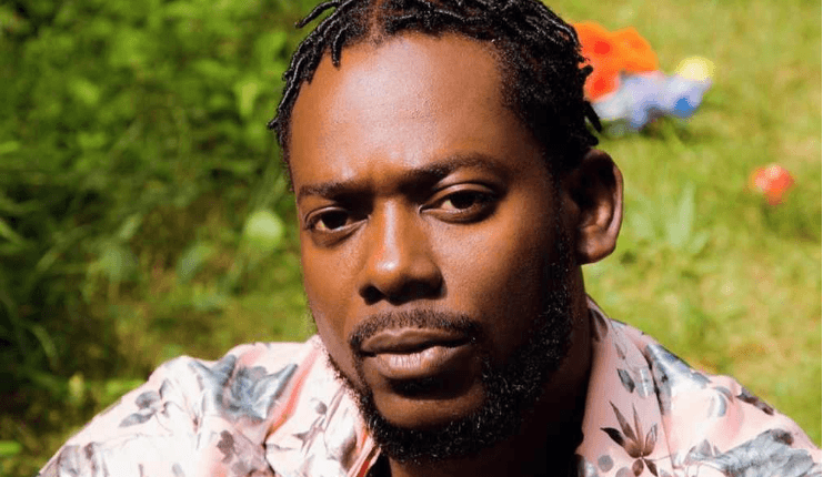 ‘God forbid!’ – Adekunle Gold rejects comparison with R. Kelly 17