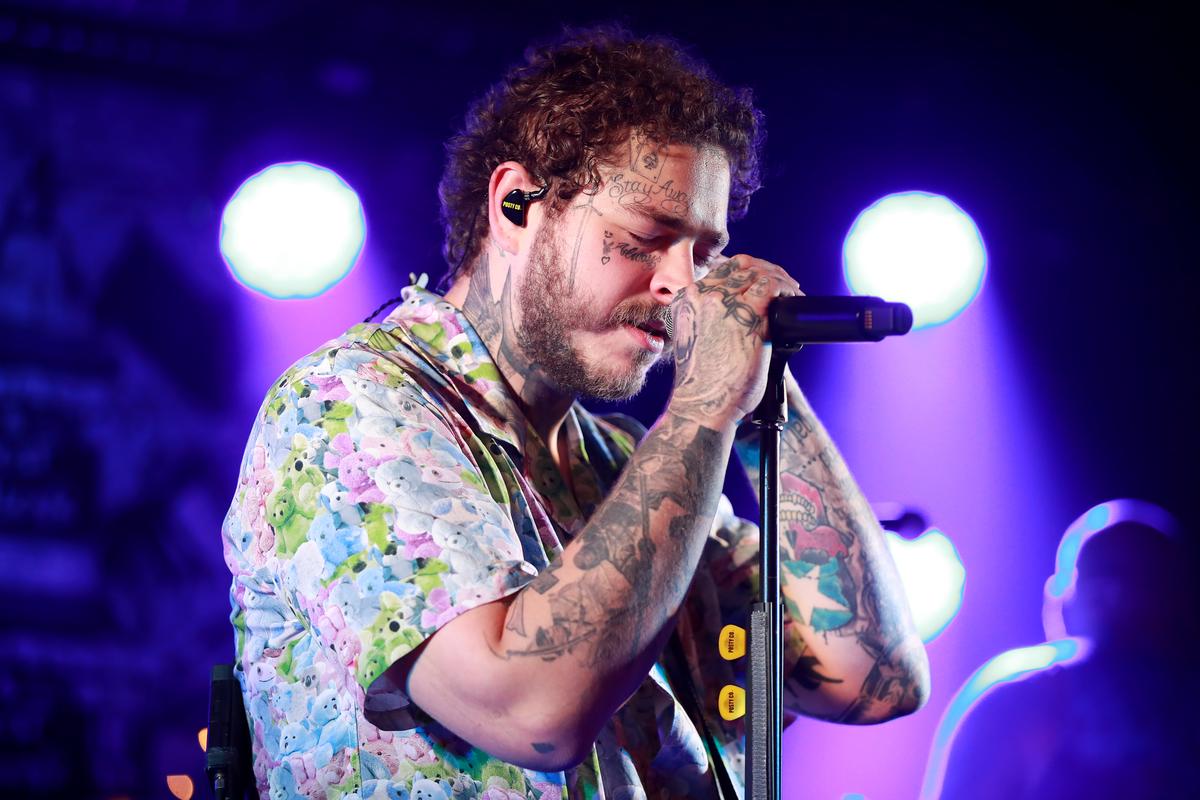 Post Malone Displaced At No.1 By Country Artist Luke Combs 5