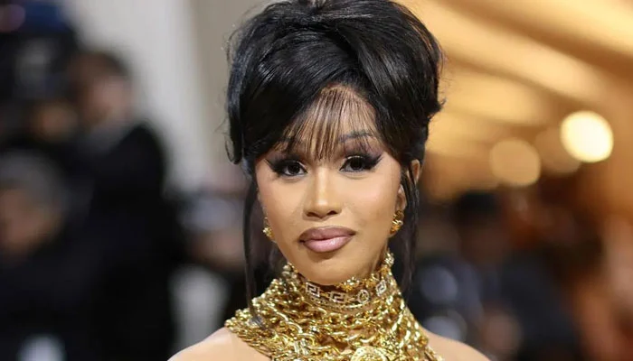 Cardi B urges fans to 'obey the law' as she completes community service 26