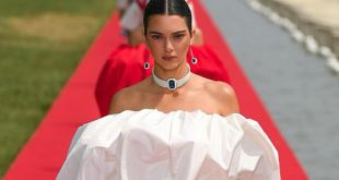 Kendall Jenner Trolled Over Her 'Oversized Diaper' Outfit At Jacquemus Runway Show