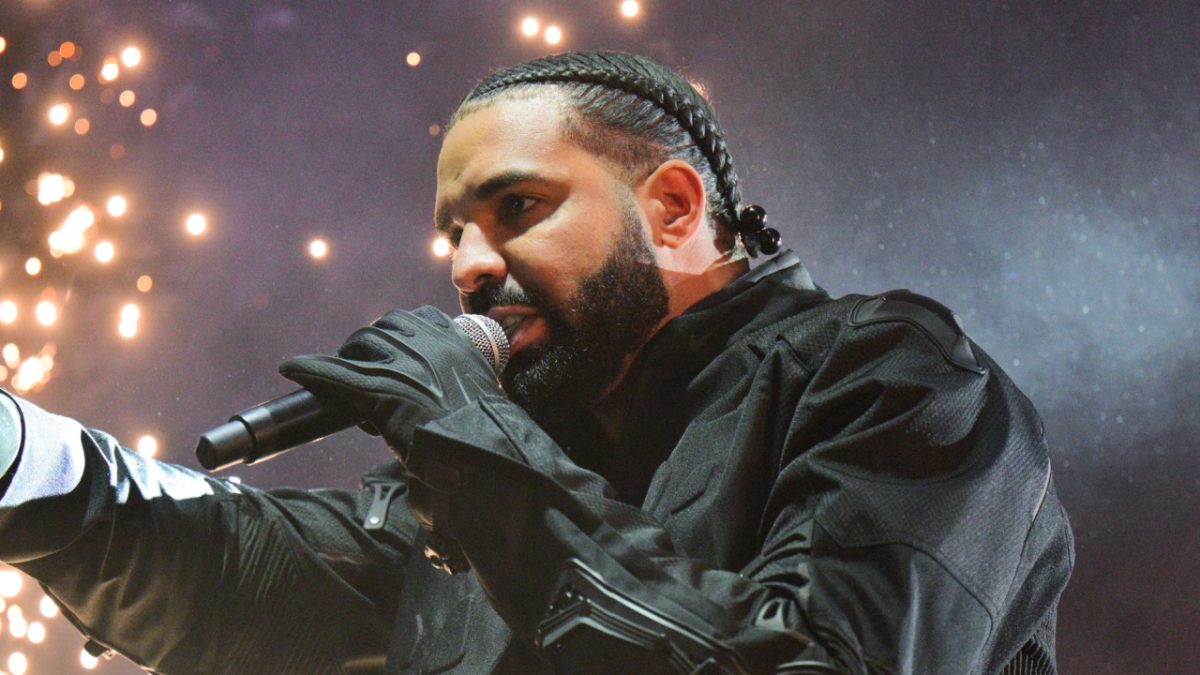 Drake Asks SZA To Release "Joni" 17