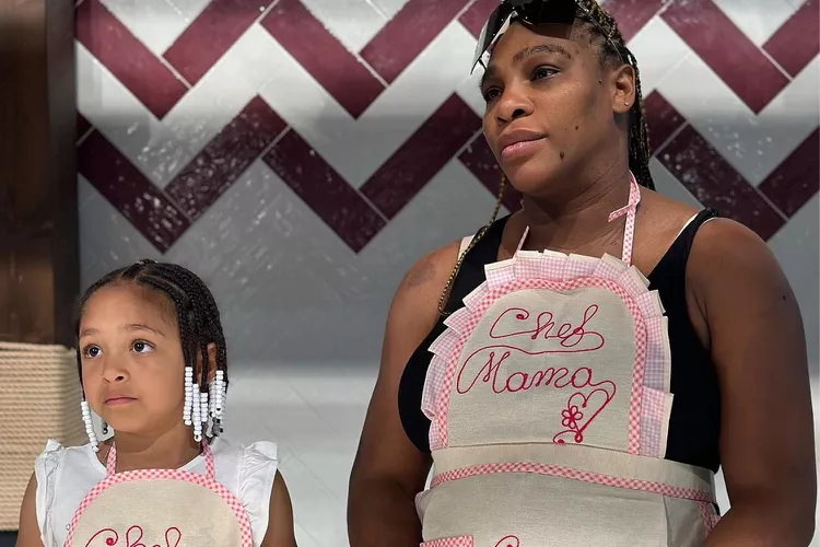 Pregnant Serena Williams Enjoys Italian Cooking Class with Daughter Olympia: 'We Know How to Focus' 24