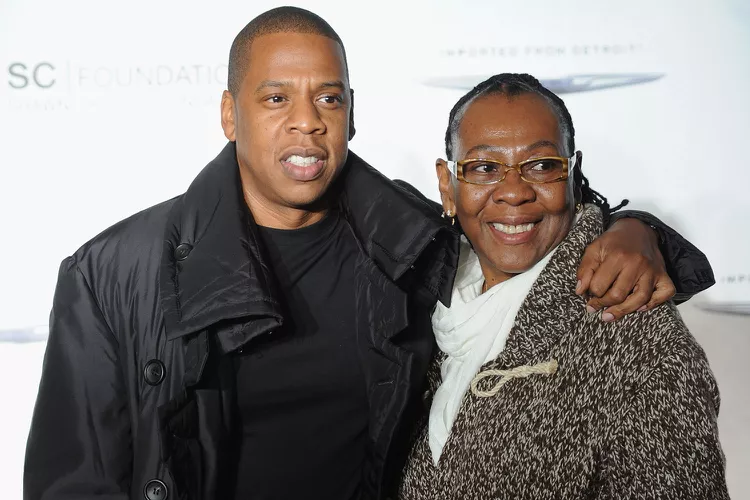 JAY-Z's Mom Gloria Carter Marries Longtime Partner Roxanne Wiltshire in Star-Studded Wedding 69