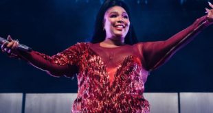 Lizzo backed by Special tour dancers amid sexual harassment lawsuit