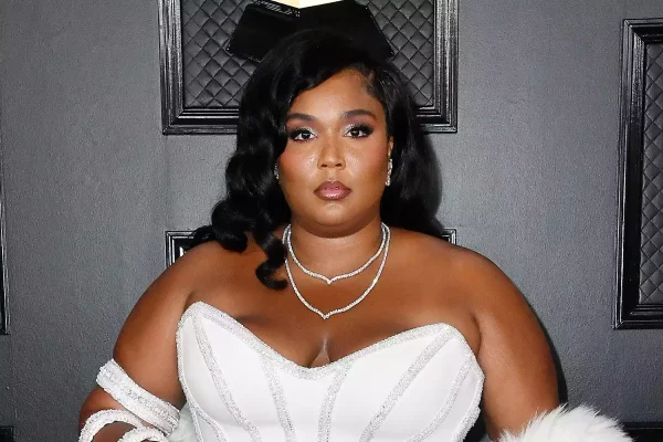 Lizzo's Former Backup Dancers Were 'Scared' and 'Felt Excluded' by the End of 'Intense' Tour: Lawyer (Exclusive)