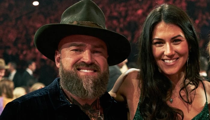 Zac Brown ties the knot with model Kelly Yazdi 1