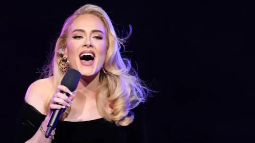 Adele announces 'random' Munich residency 6