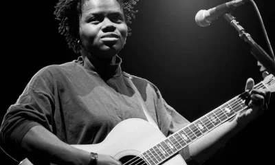 Tracy Chapman Owns 40% Of An Entire Billboard Chart This Week 8